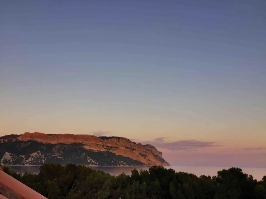 Appart Bianca T2 - Terrasse - Parking - Calme - 1Mn De La Mer Cassis 0*,