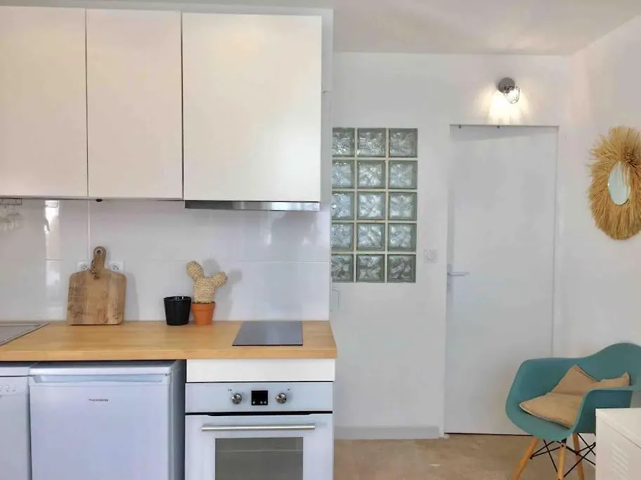 Appart Bianca T2 - Terrasse - Parking - Calme - 1Mn De La Mer Cassis Lejlighed