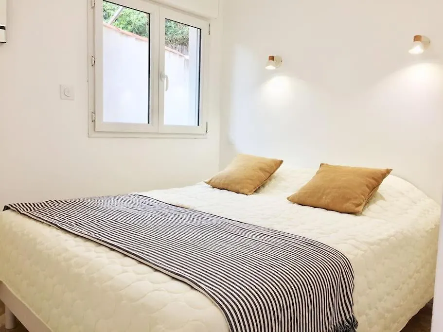 Appart Bianca T2 - Terrasse - Parking - Calme - 1Mn De La Mer Cassis Lejlighed