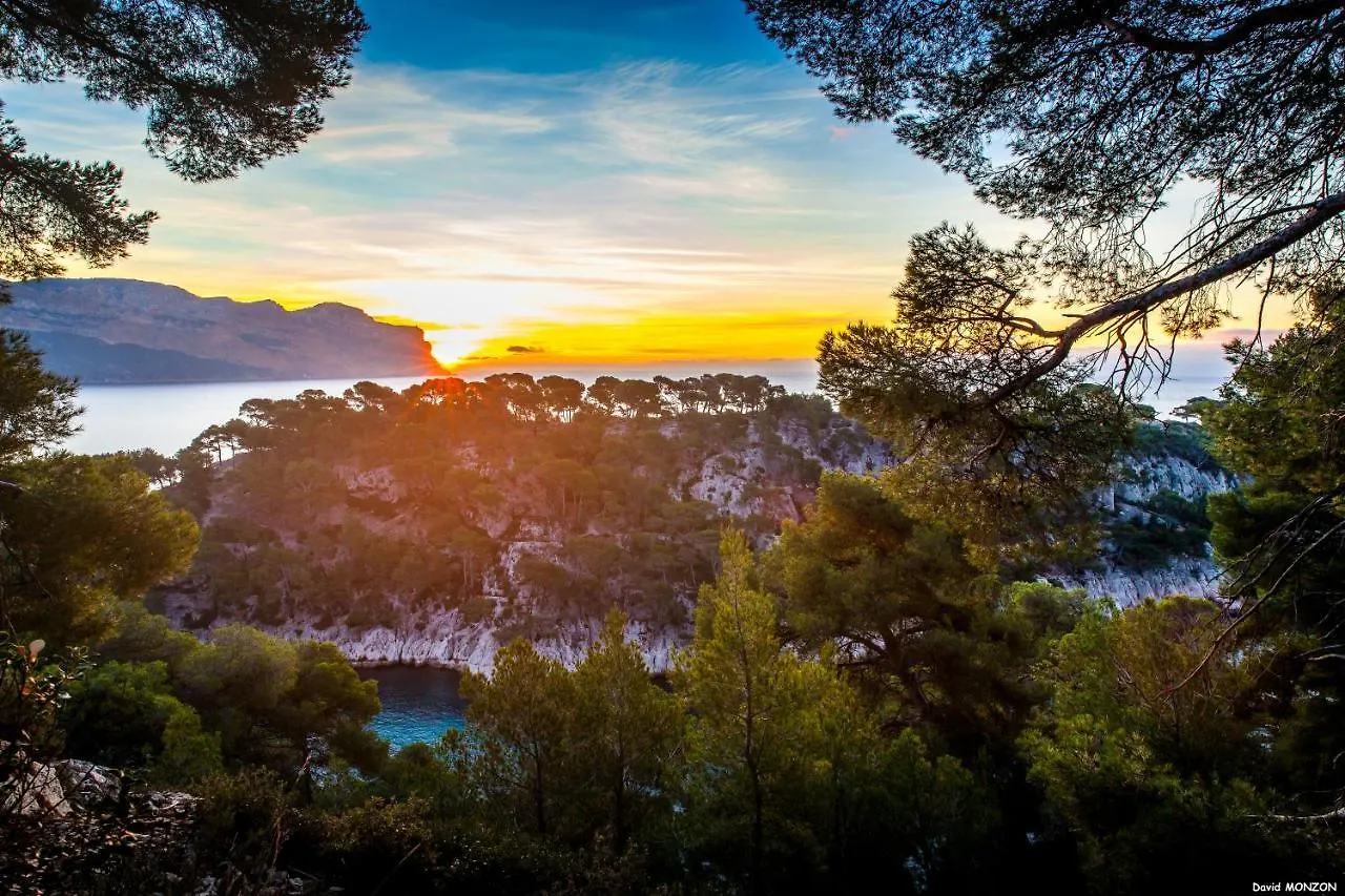 Appart Bianca T2 - Terrasse - Parking - Calme - 1Mn De La Mer Cassis France